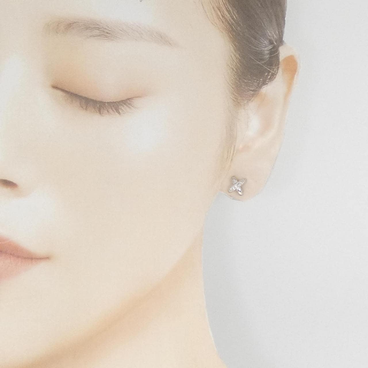 PT900 ダイヤモンド ピアス 0.12CT