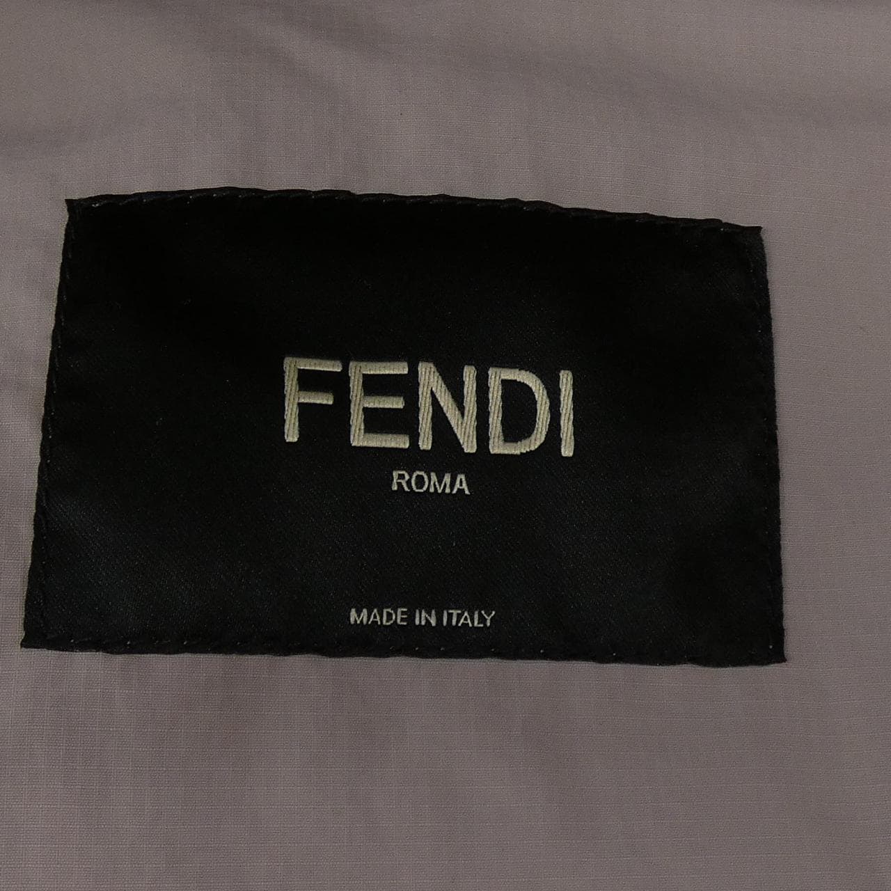 フェンディ FENDI FF0699 AMYZ コート