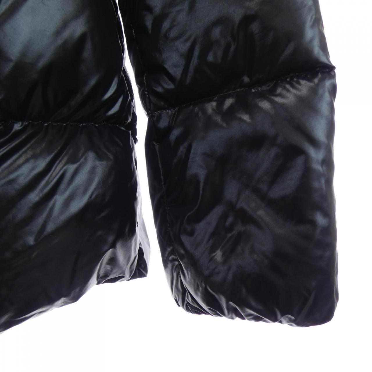 モンクレール MONCLER LAICHE ダウンジャケット