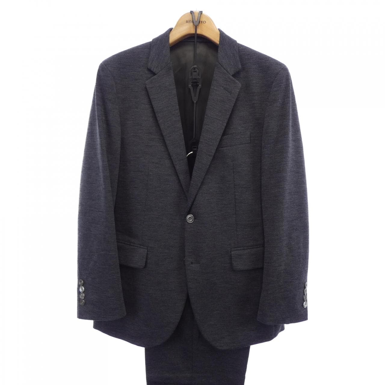 エポカウォモ EPOCA UOMO セットアップ