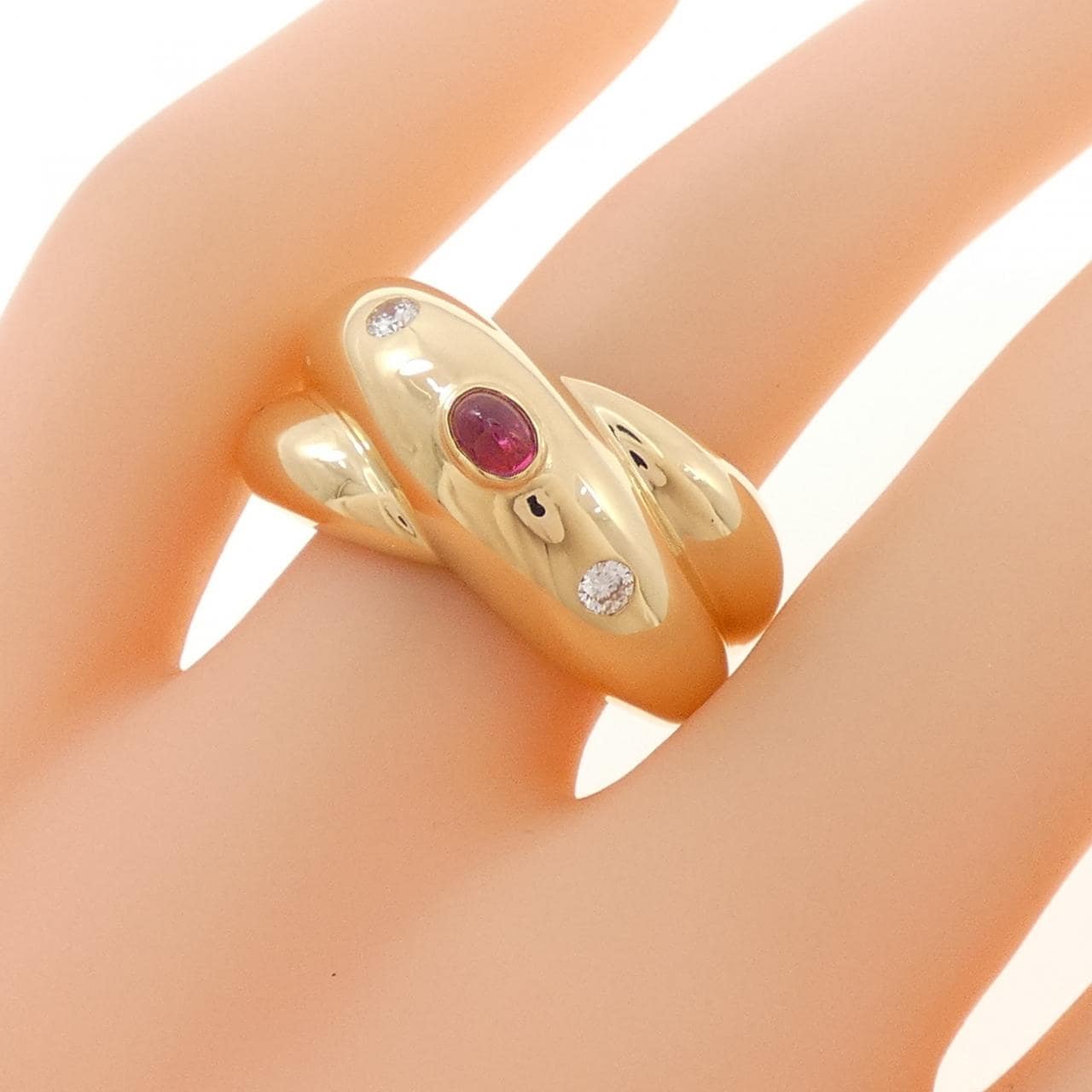 カルティエ コリゼ リング