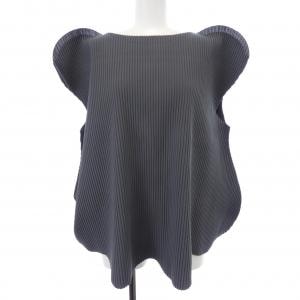 ミーイッセイミヤケ me ISSEY MIYAKE MI42KK621 トップス