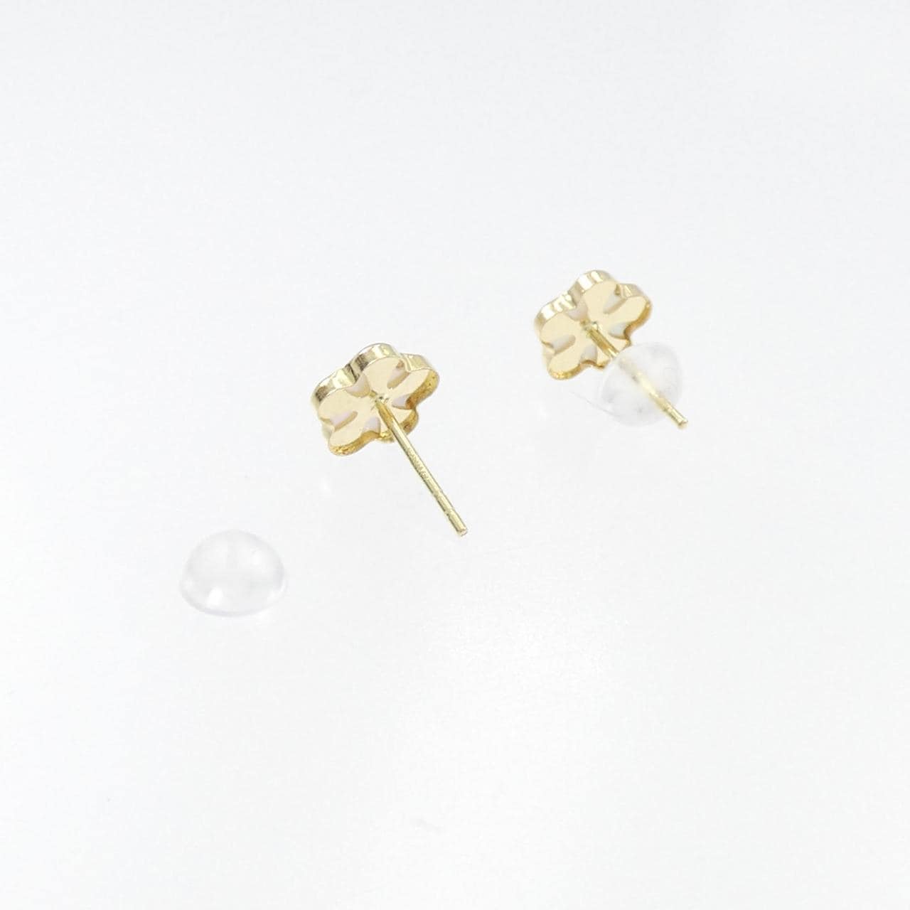 【新品】750YG フラワー マザーオブパール ピアス