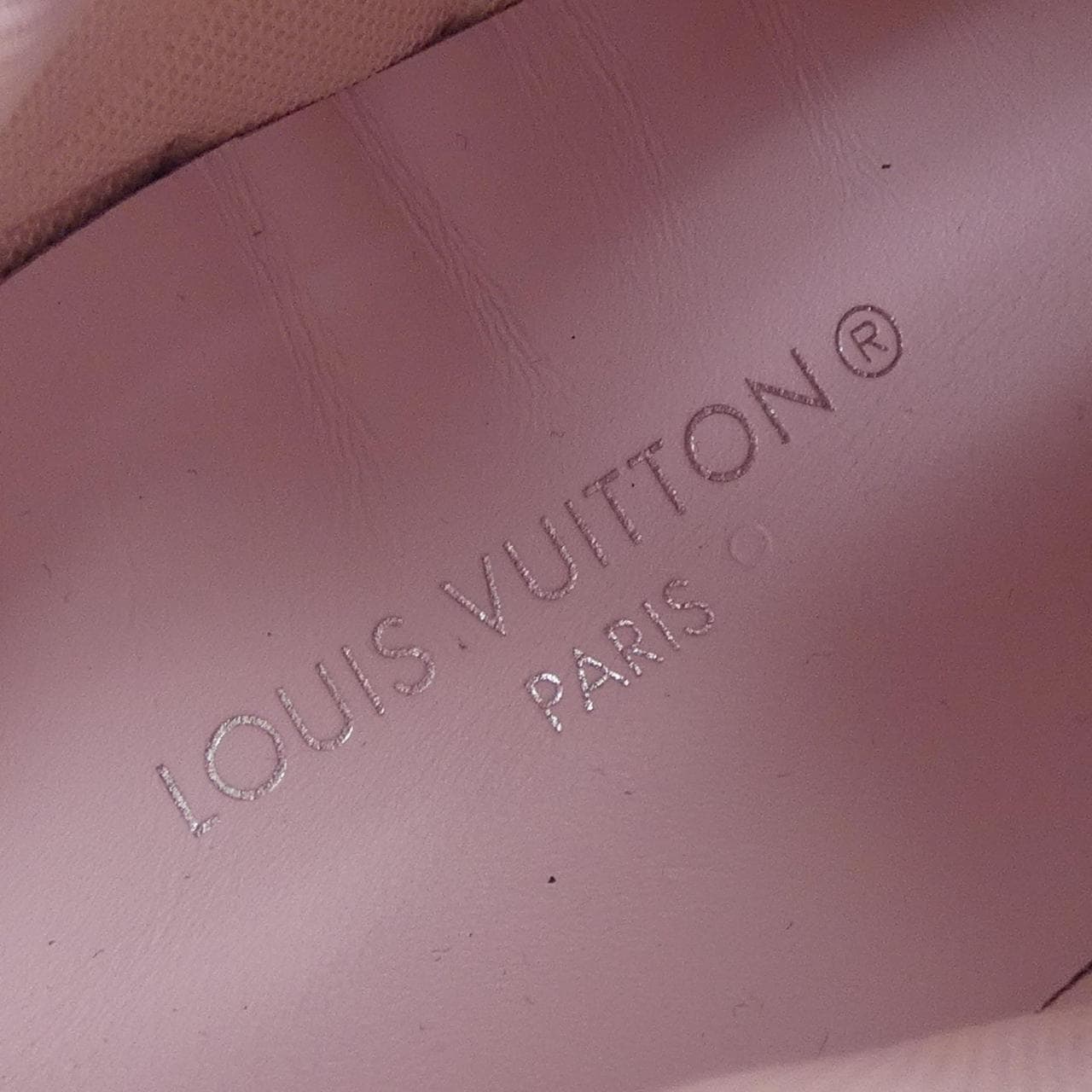 ルイヴィトン LOUIS VUITTON アークライトライン スニーカー