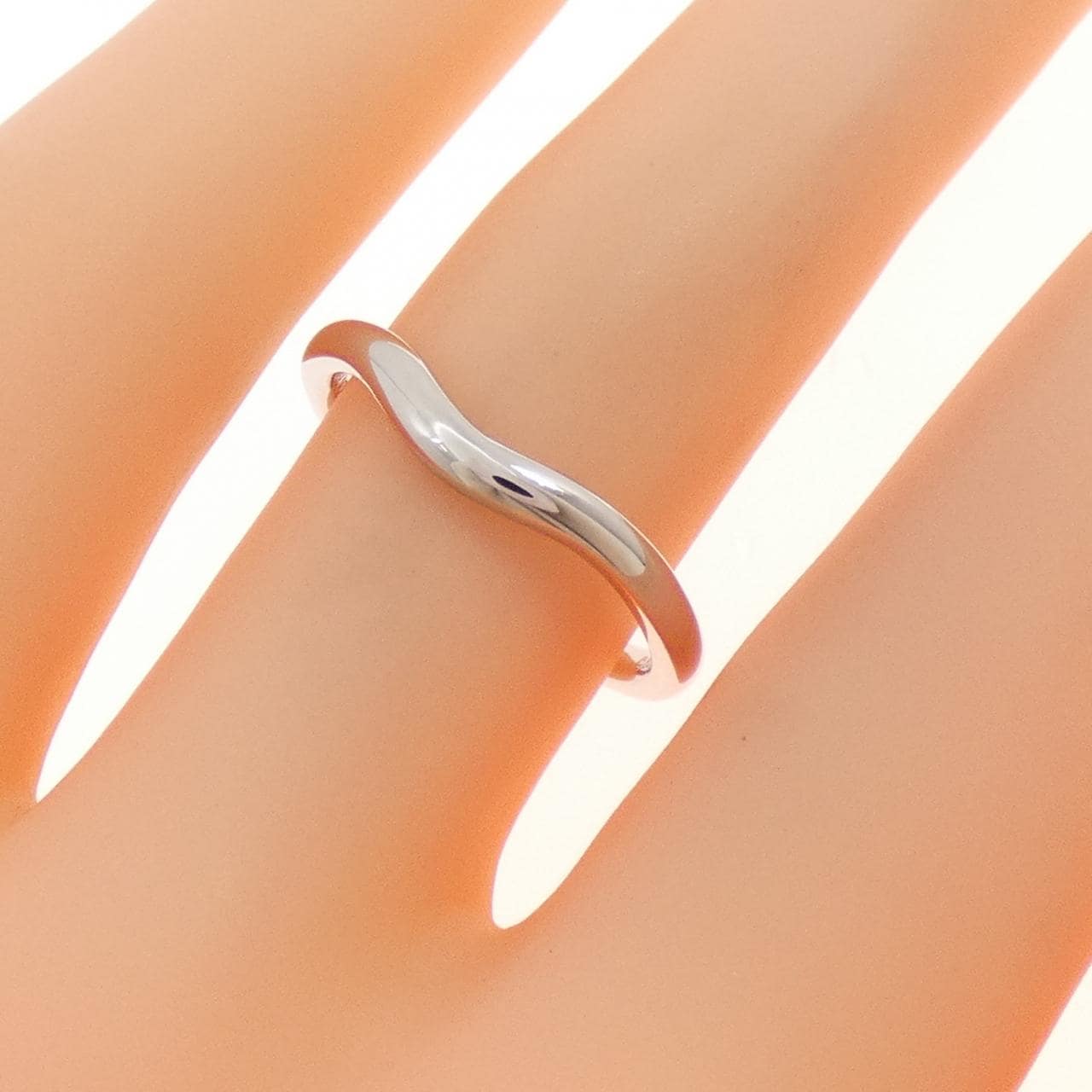 TIFFANY carved ring