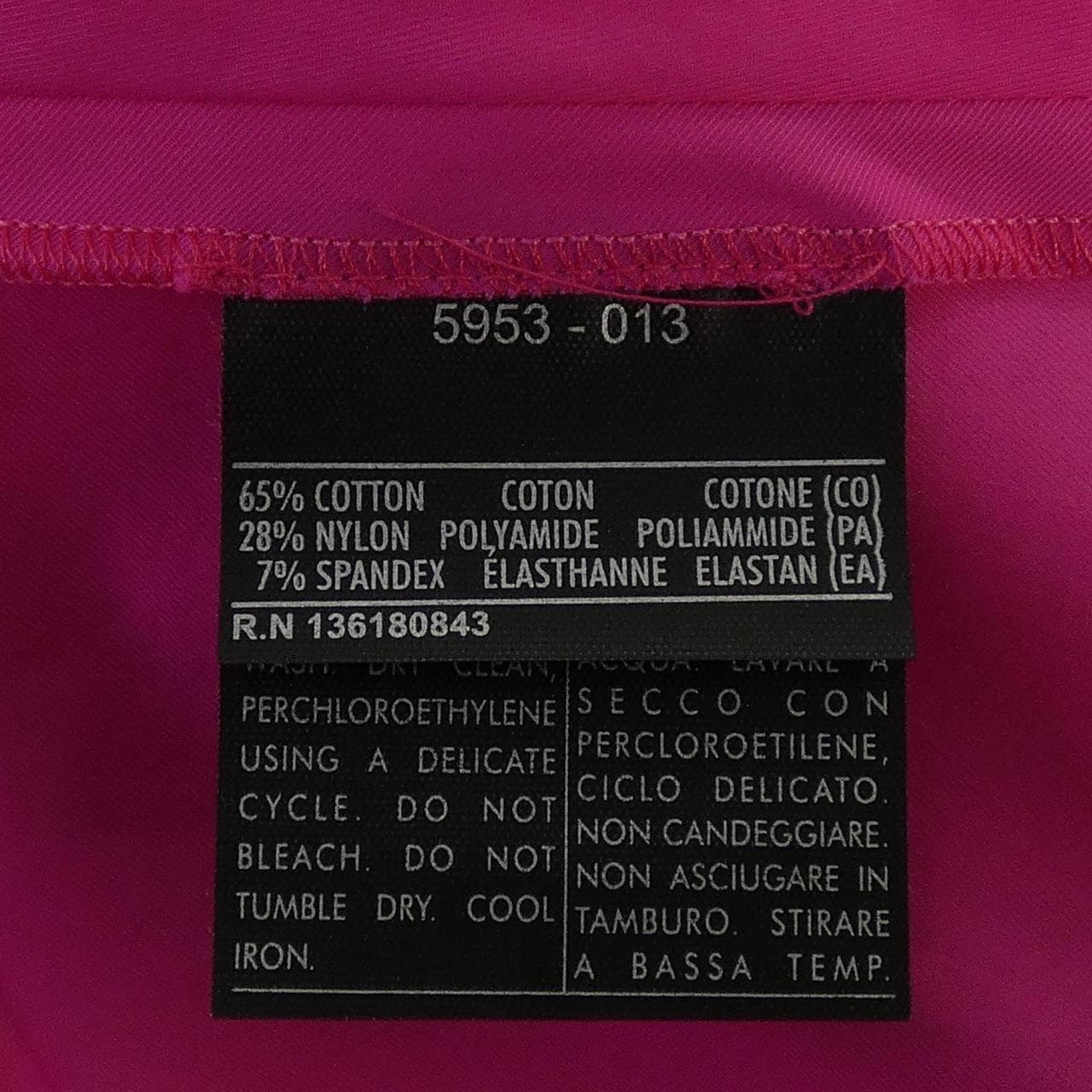 サルヴァトーレフェラガモ SALVATORE FERRAGAMO ワンピース