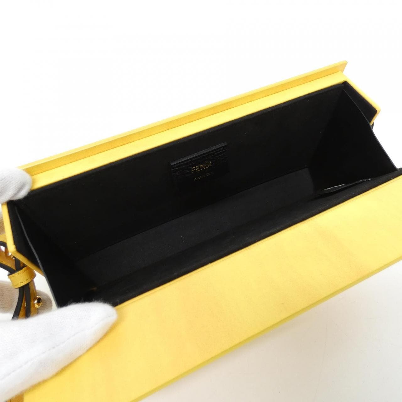 フェンディ 7VA520 ADP6 ショルダーバッグ