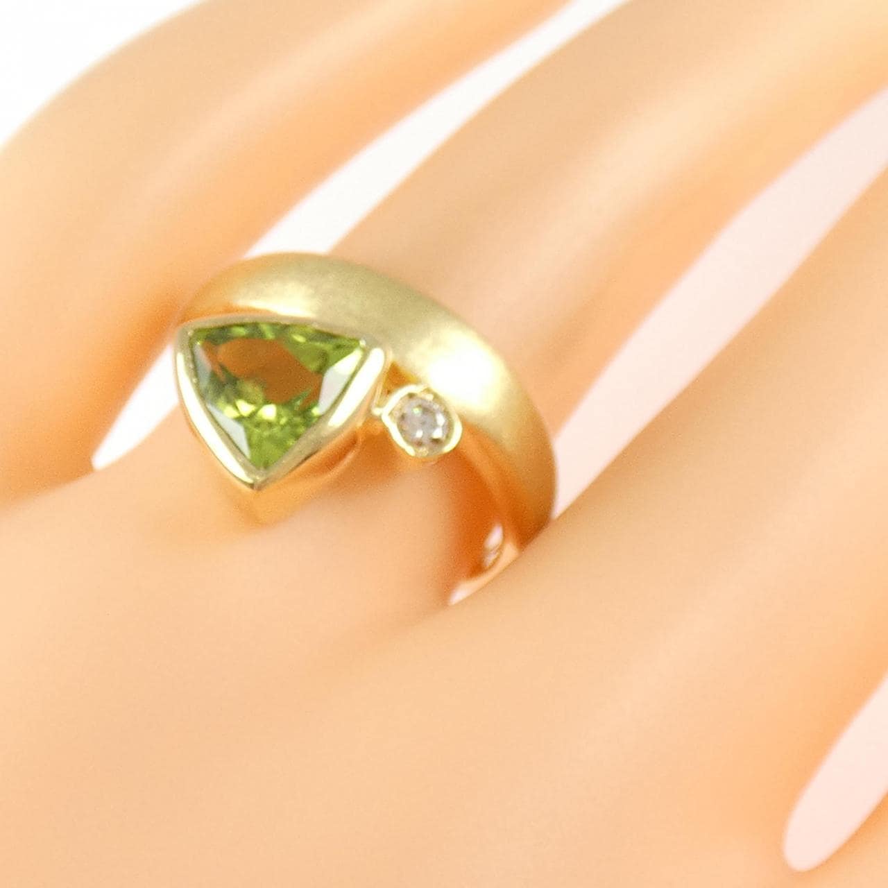 K18YG ペリドット リング 1.70CT