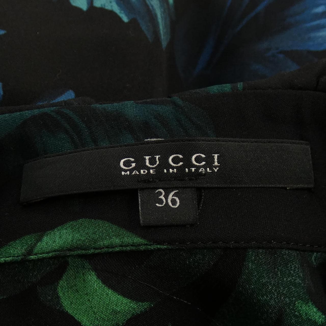 グッチ GUCCI トップス