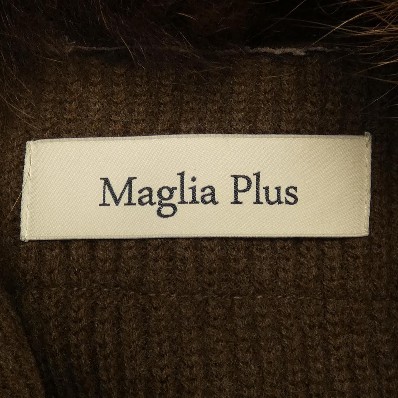 MAGLIA PLUS ベスト