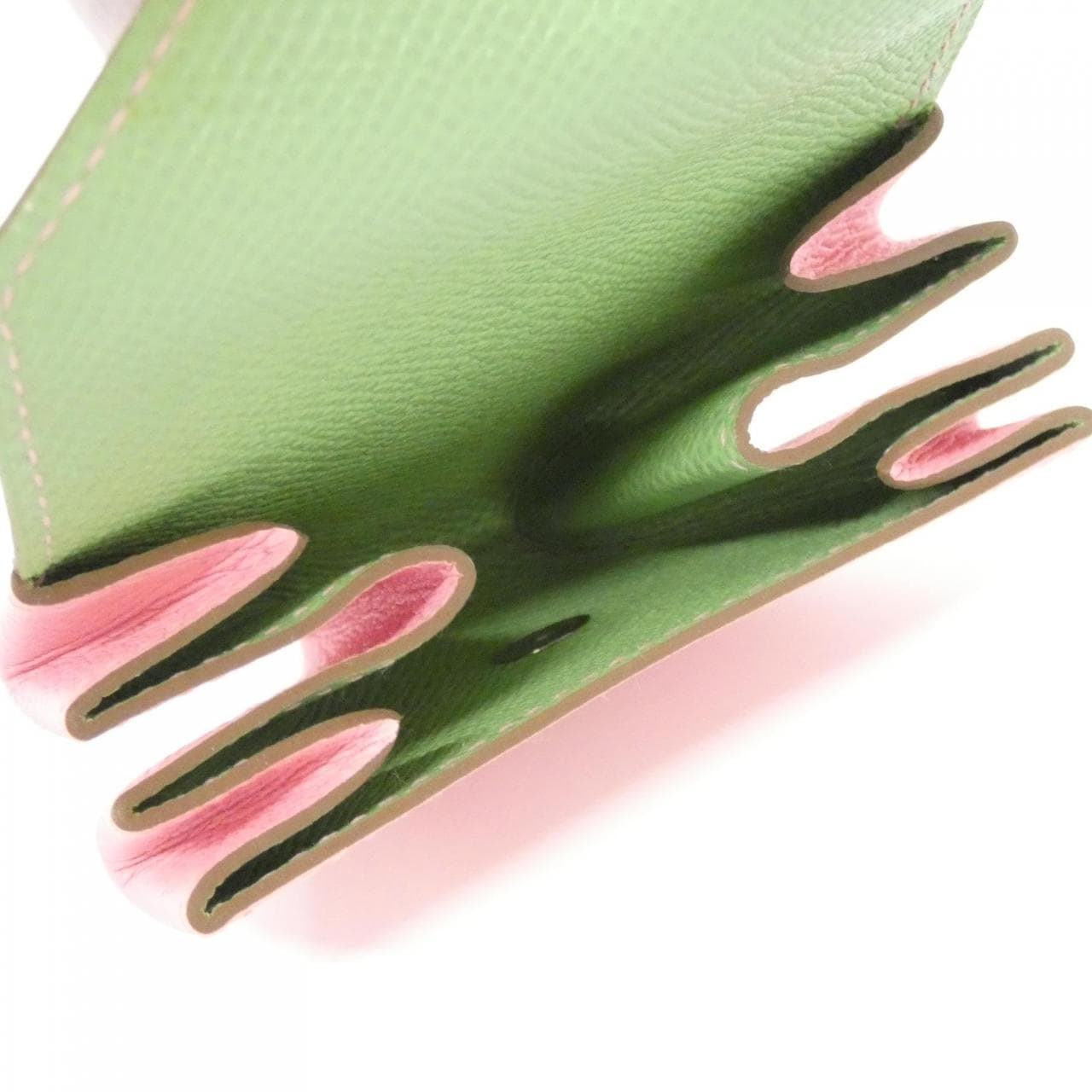 エルメス ヴァンキャトル ヴェルソ 076271CK カードケース