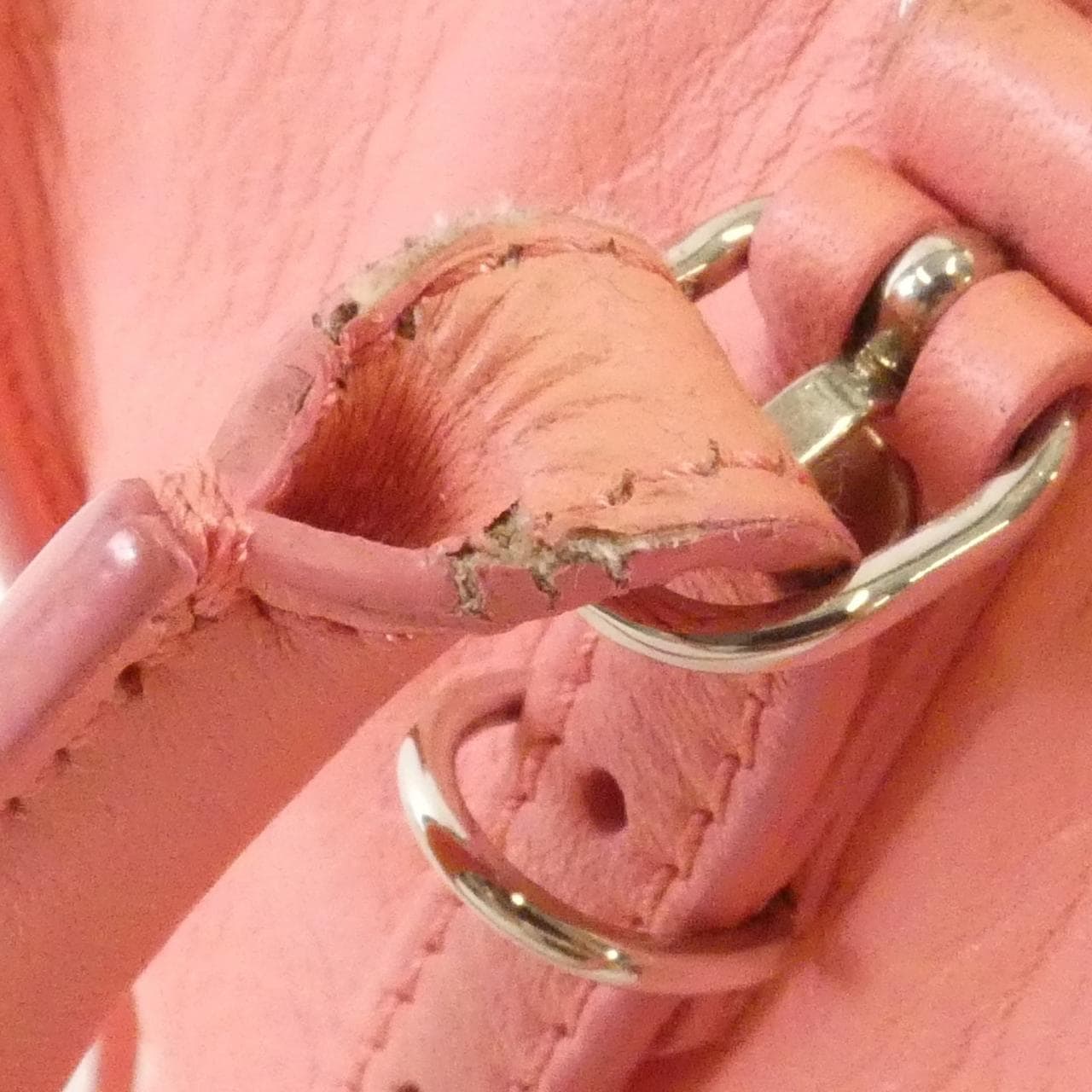 バレンシアガ MINI PAPIER A4 305572 DBC6N バッグ