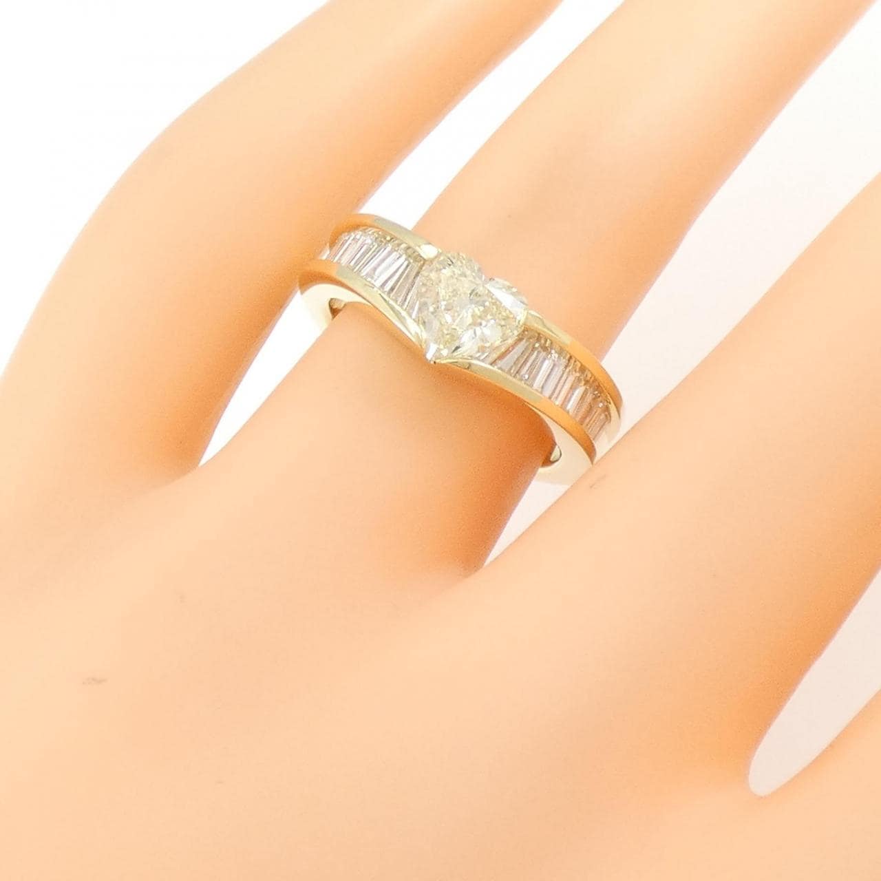 K18YG 心形钻石戒指 0.810CT