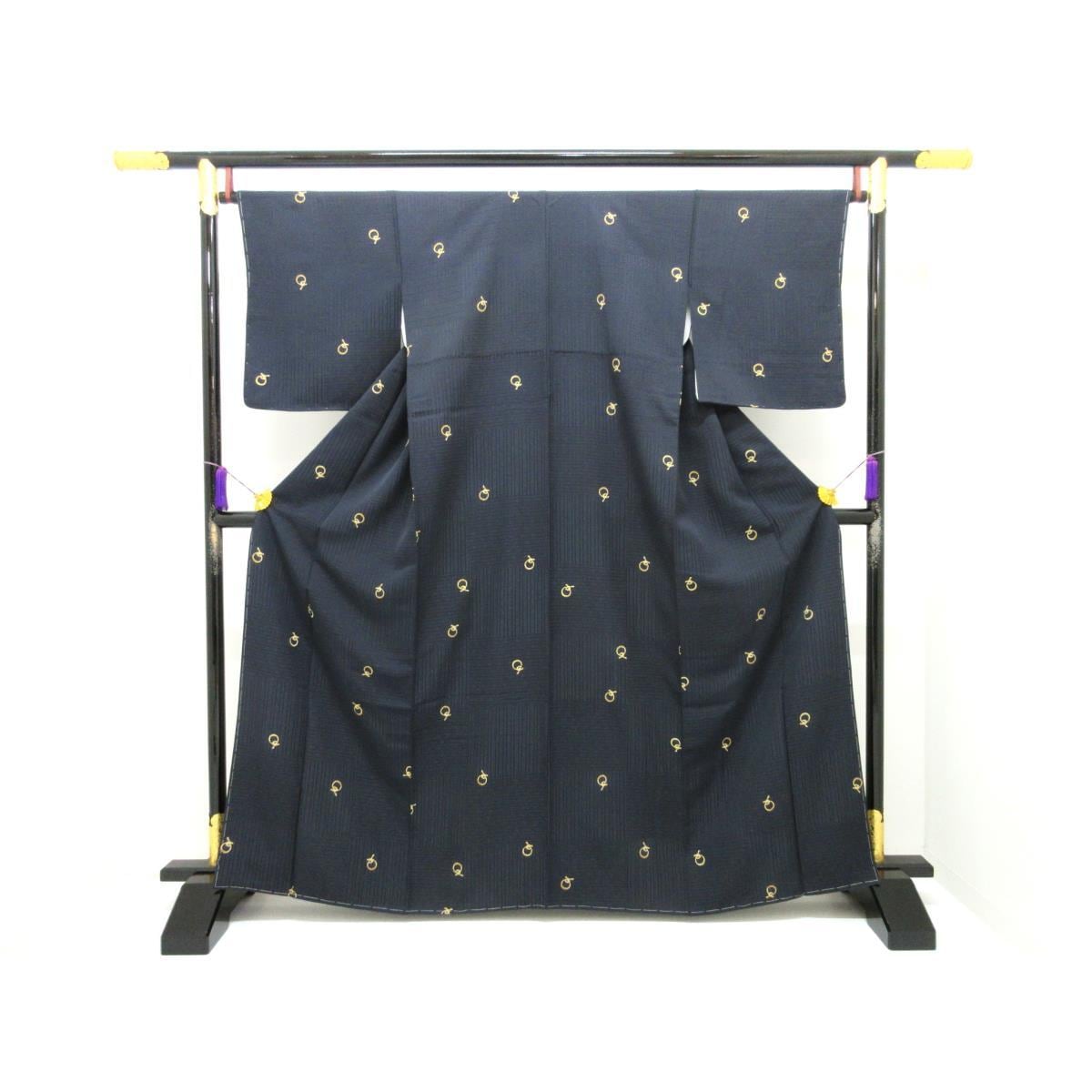 【未使用品】小紋　身幅Ｌ寸