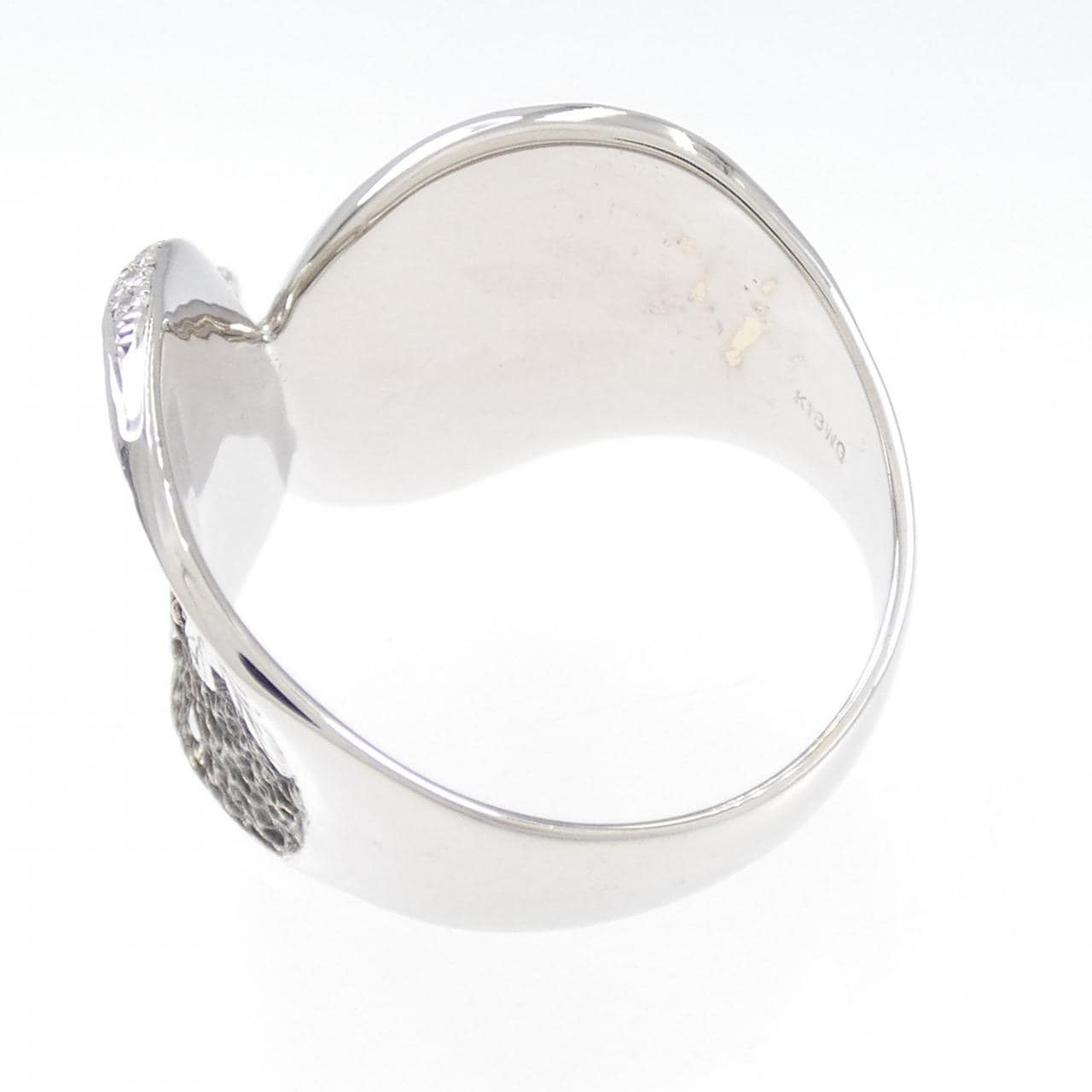 K18WG/K18BG リーフ ダイヤモンド リング 0.30CT