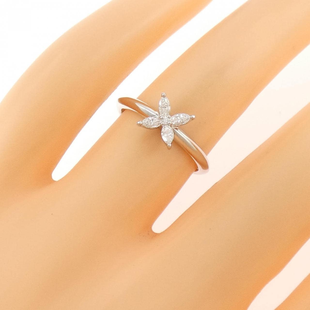 ヴァンドーム ダイヤモンド リング 0.18CT