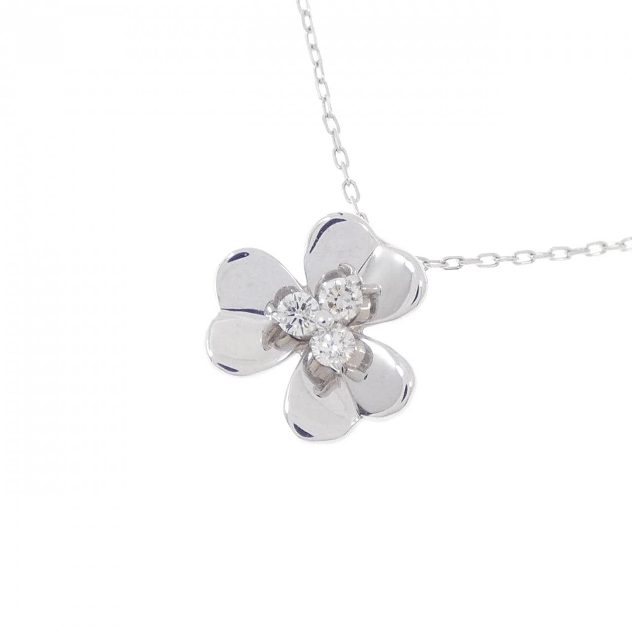 K18WG Clover Diamond Necklace 0.10CT