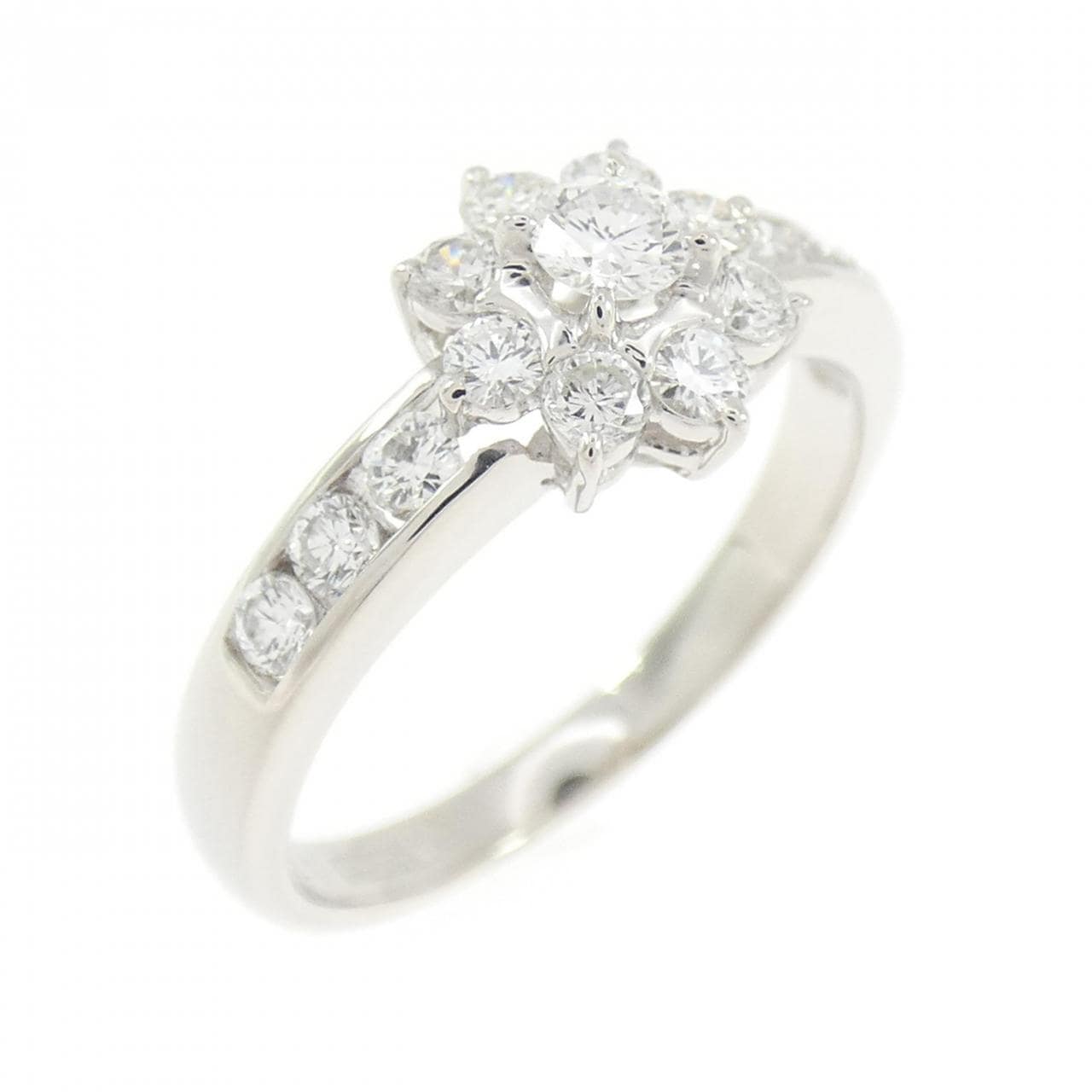 PT900 フラワー ダイヤモンド リング 0.10CT