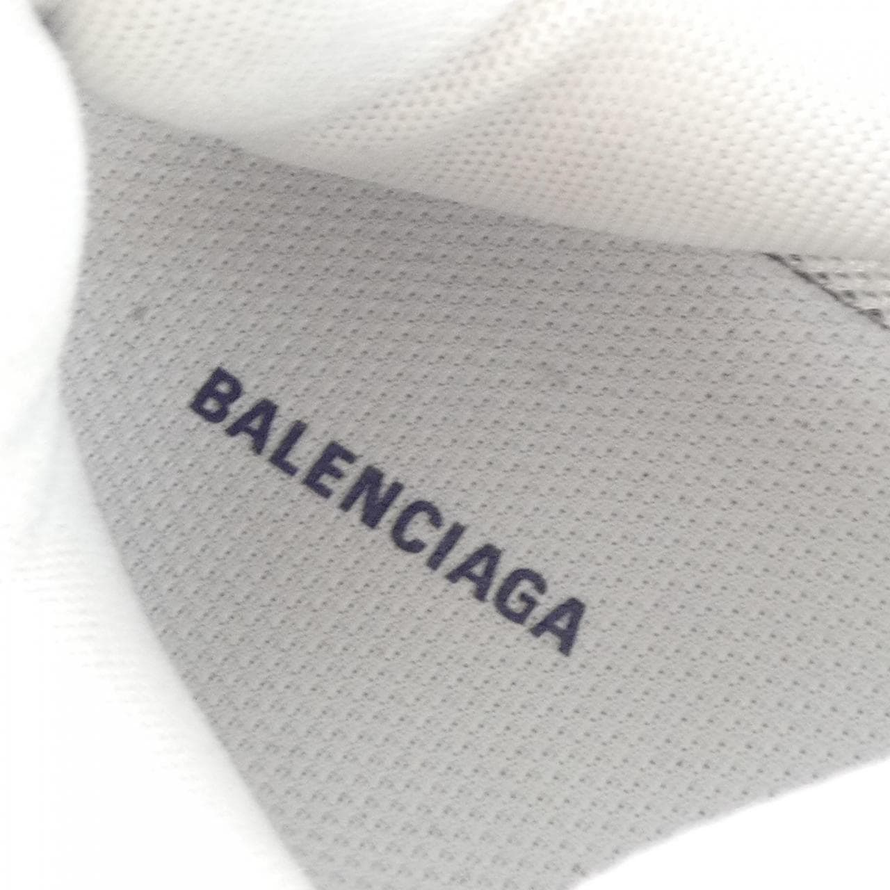 バレンシアガ BALENCIAGA TRIPLE S 524037 スニーカー