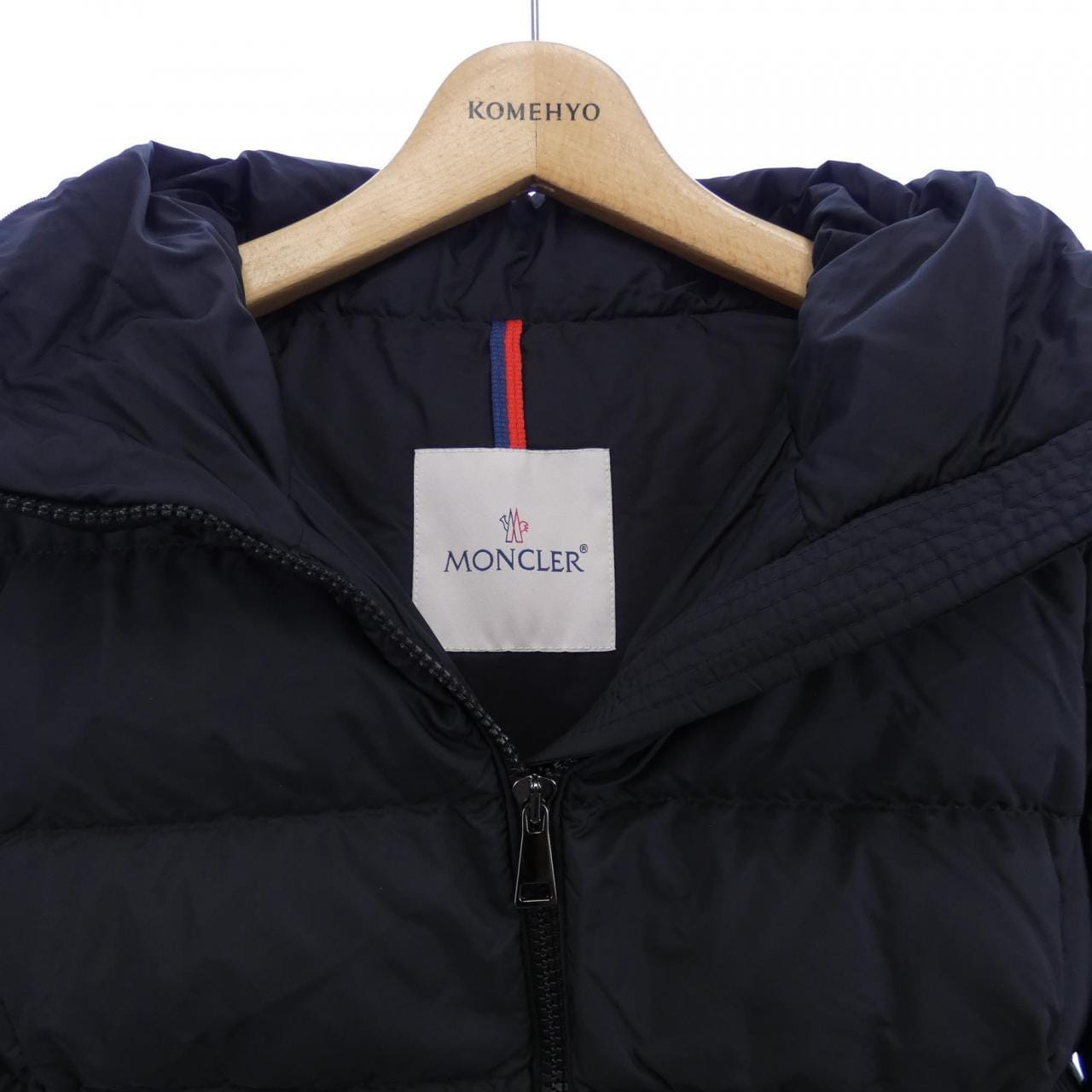 モンクレール MONCLER ダウンコート