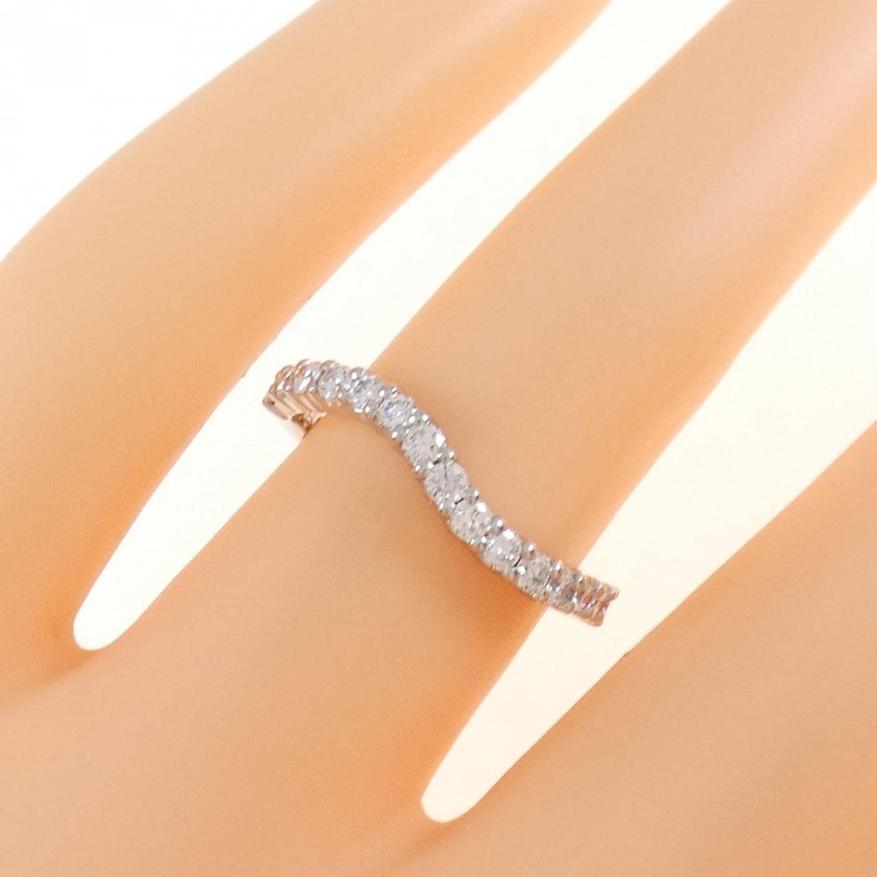 Royal Asscher Diamond Ring 0.35CT