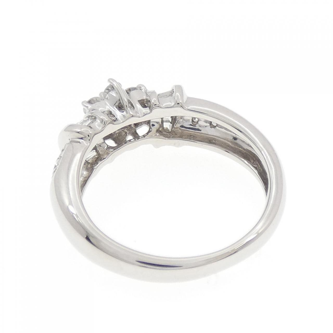 PT900 フラワー ダイヤモンド リング 0.50CT