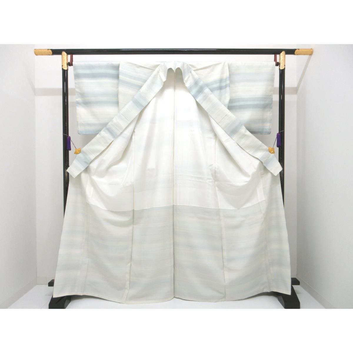 【未使用品】訪問着　加藤改石　証紙付　身幅４Ｌ寸【牛首紬】