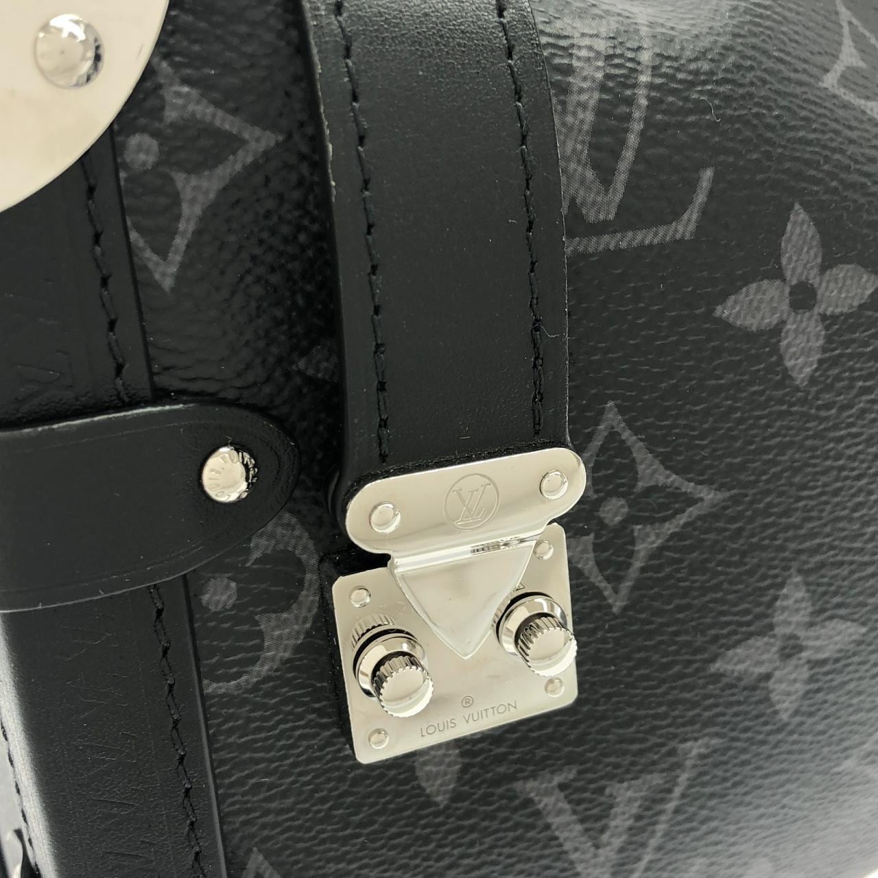 ルイヴィトン モノグラム エクリプス サイドトランク EW MM M26226 ショルダーバッグ