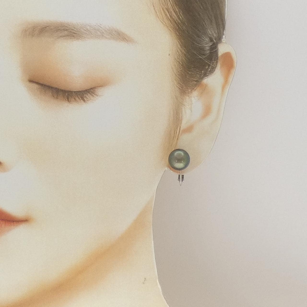 タサキ 黒蝶パール イヤリング 10.6mm