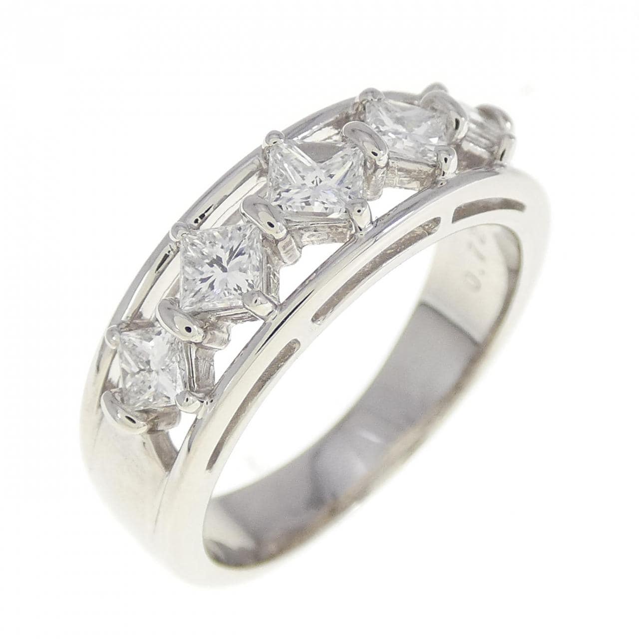 TASAKI Diamond Ring 0.72CT