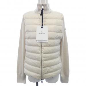 モンクレール MONCLER 20939B00023 ダウンジャケット