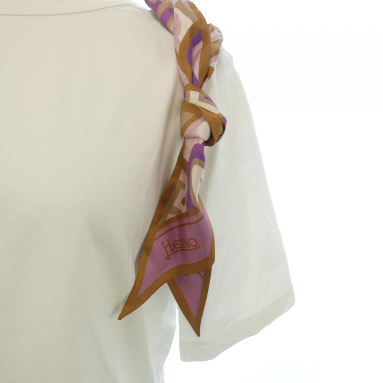 ヘルノ Herno JG000185D Tシャツ