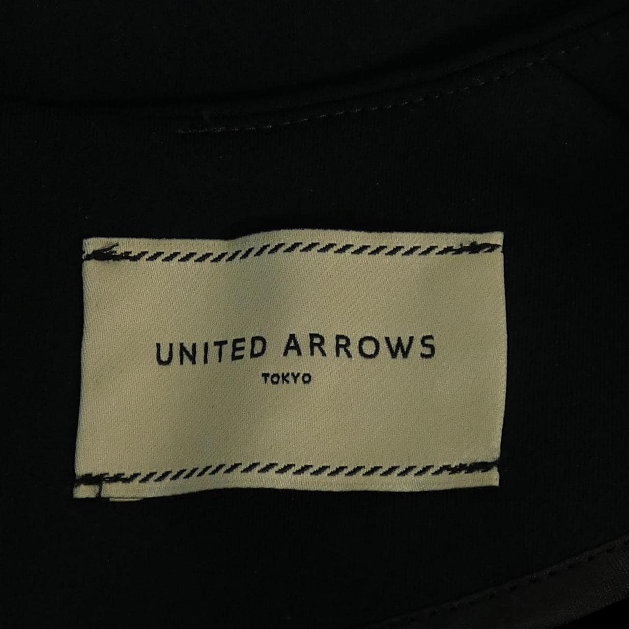 ユナイテッドアローズ UNITED ARROWS トップス