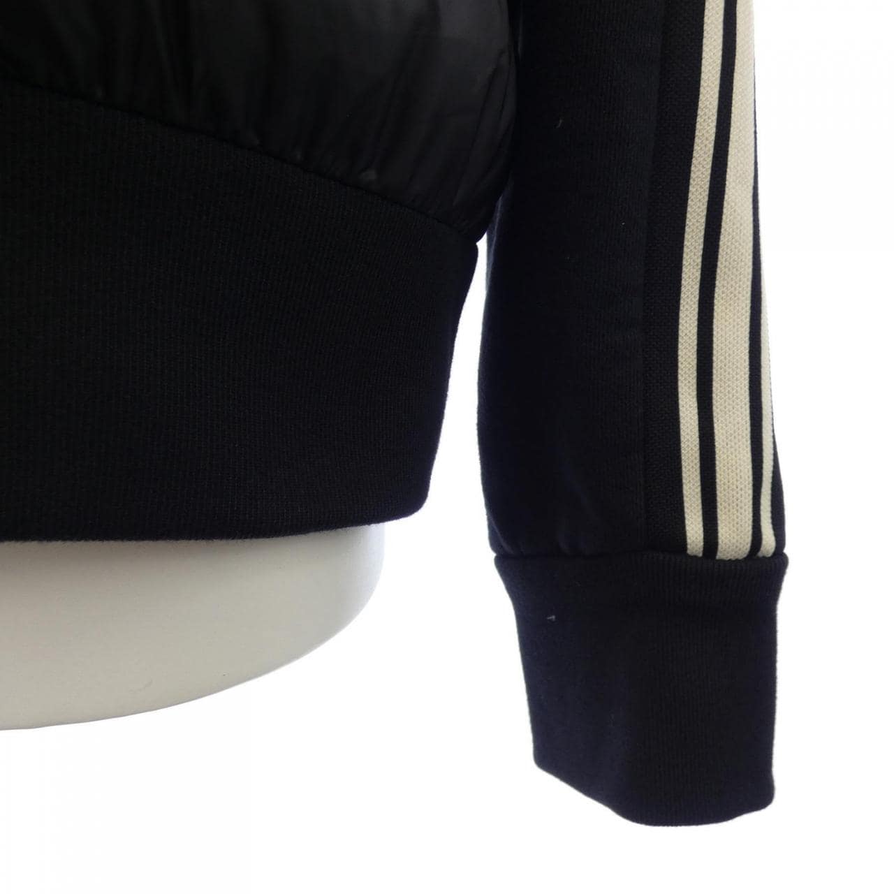 モンクレール MONCLER 20918G51000 ダウンジャケット
