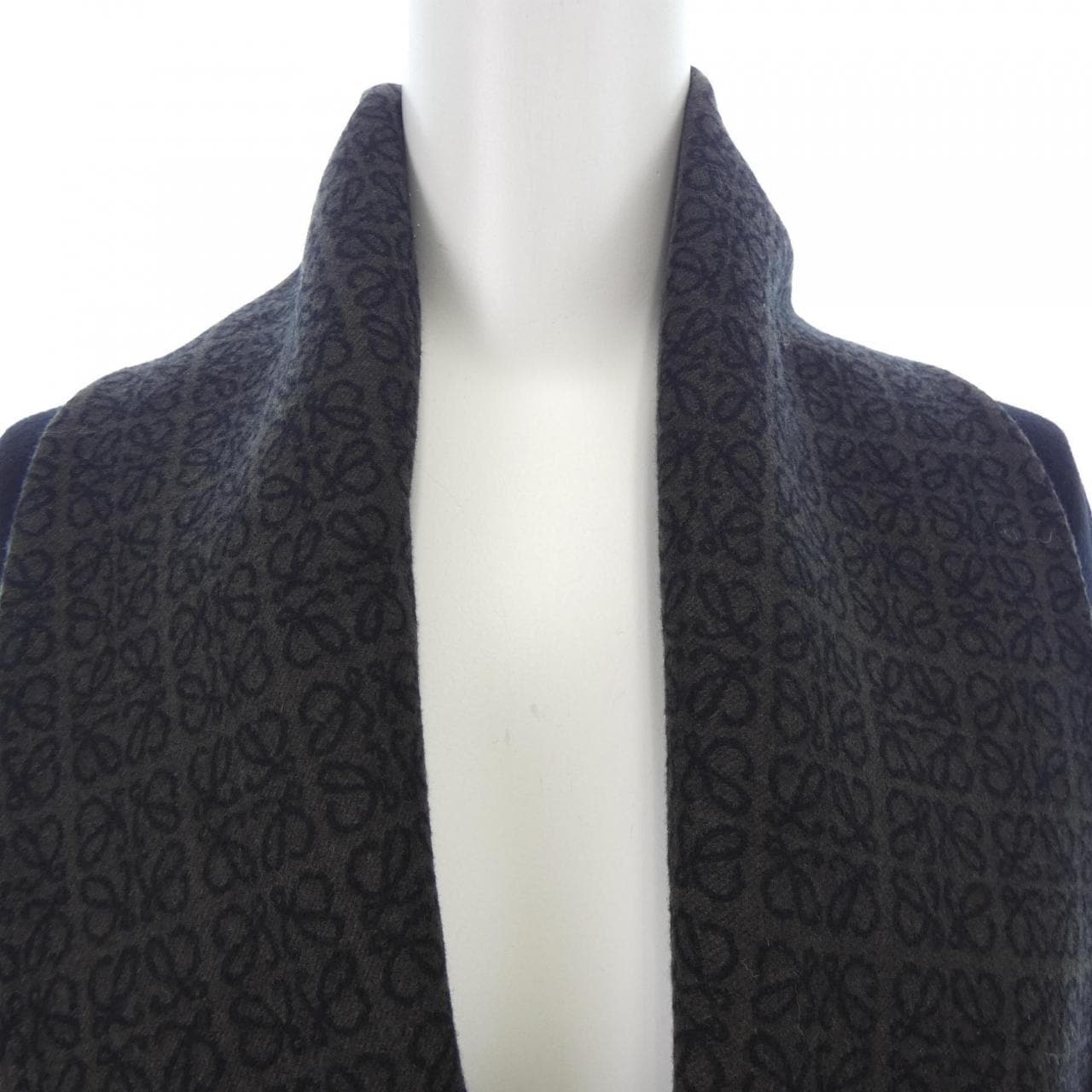 ロエベ LOEWE コート