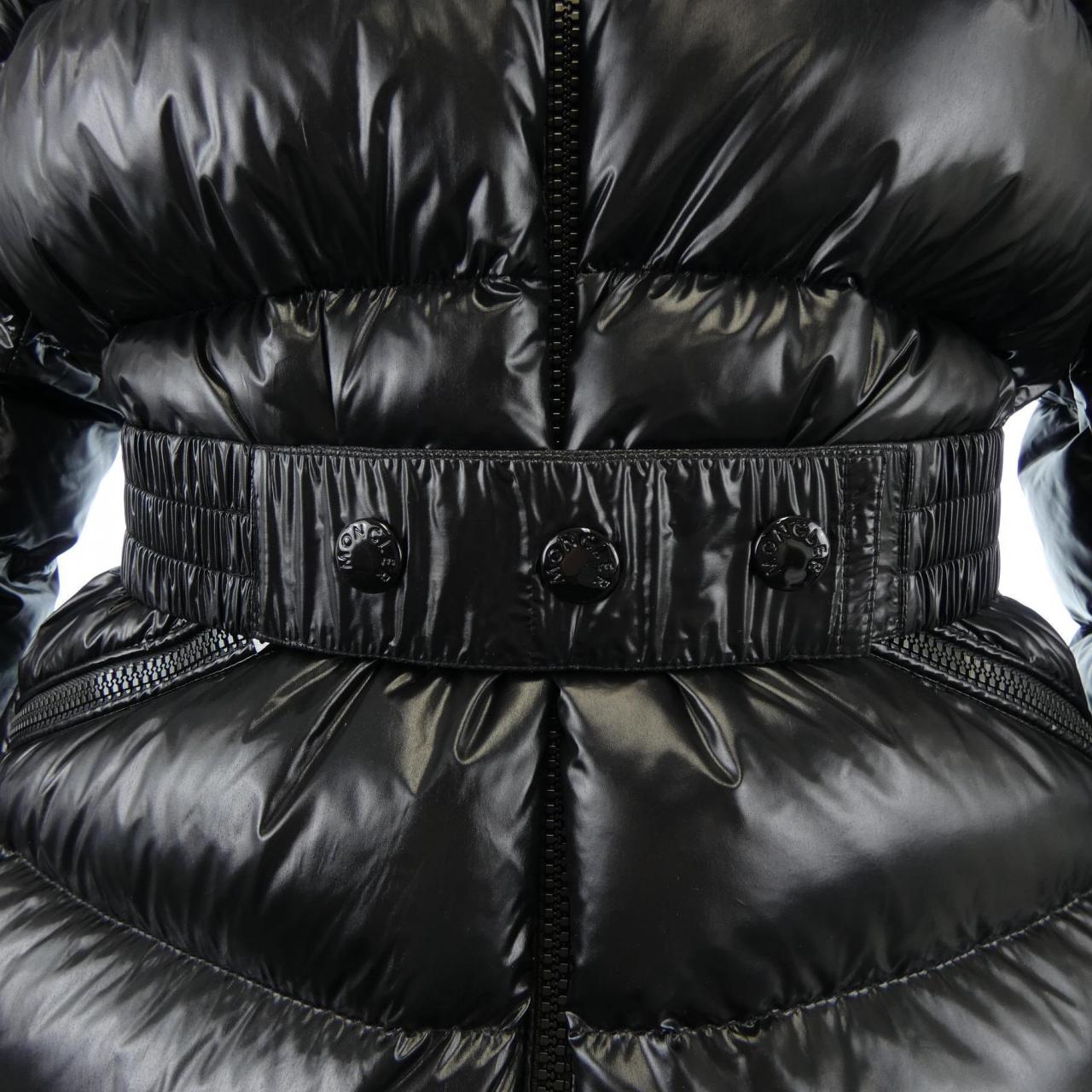 モンクレール MONCLER ダウンジャケット