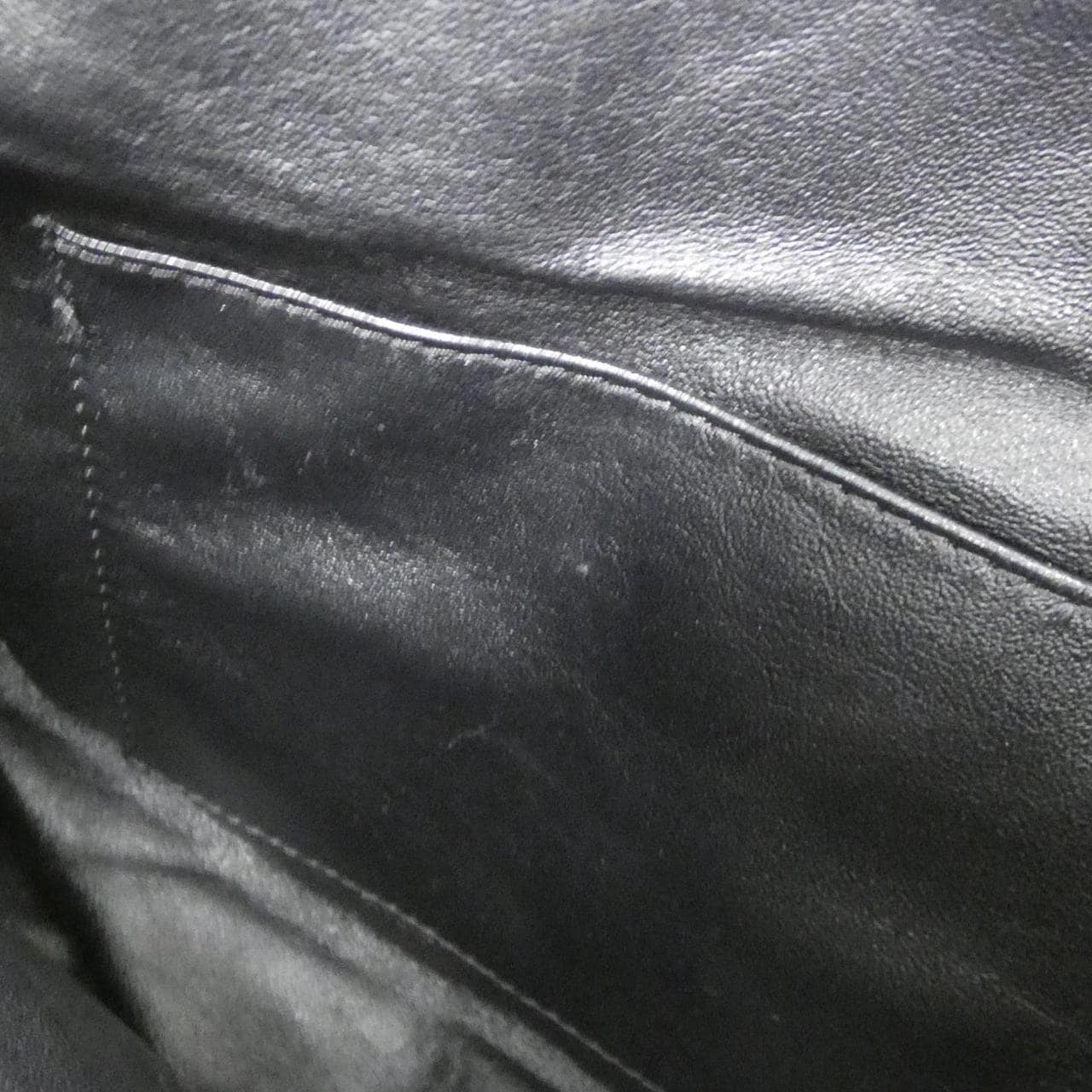 シャネル バブルキルト ライン ショルダーバッグ