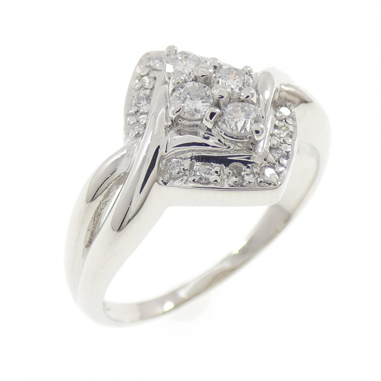 PT900 ダイヤモンド リング 0.30CT