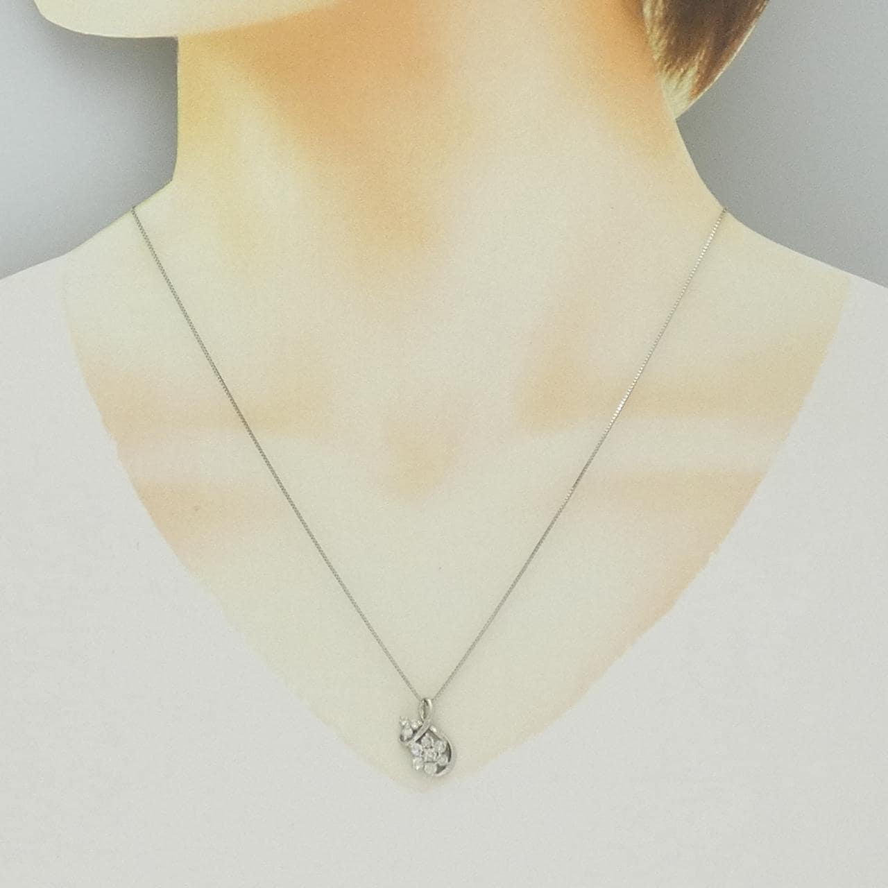 PT900/PT850 フラワー ダイヤモンド ネックレス 0.50CT