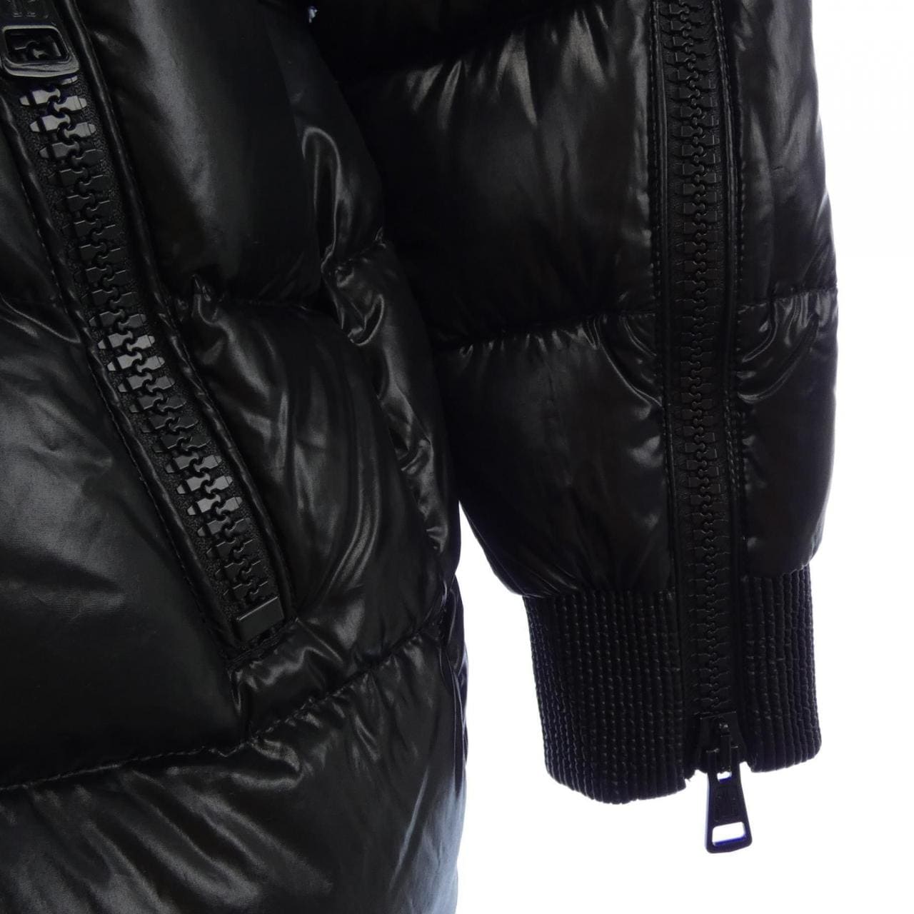 モンクレール MONCLER LIRIOPE ダウンジャケット