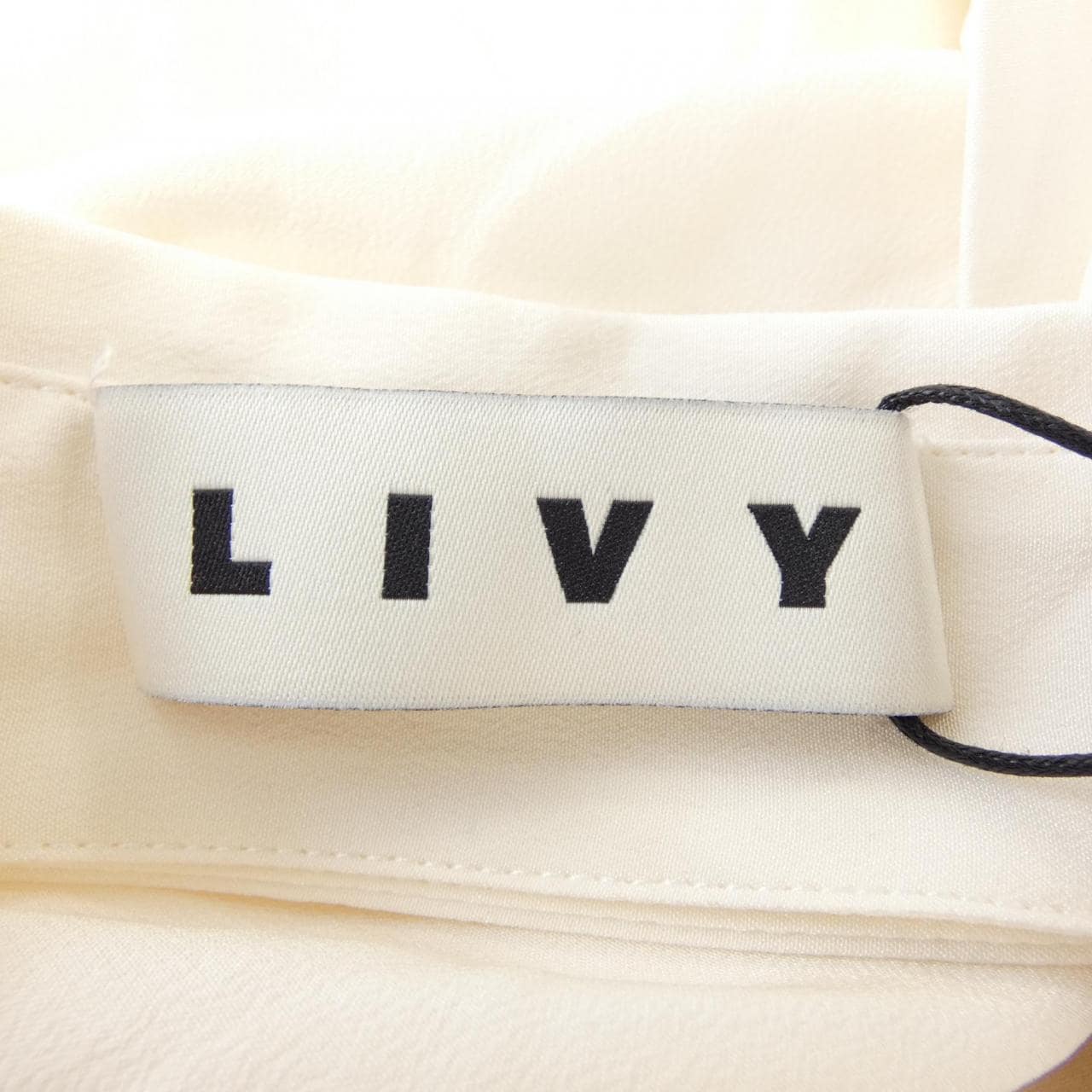 LIVY シャツ