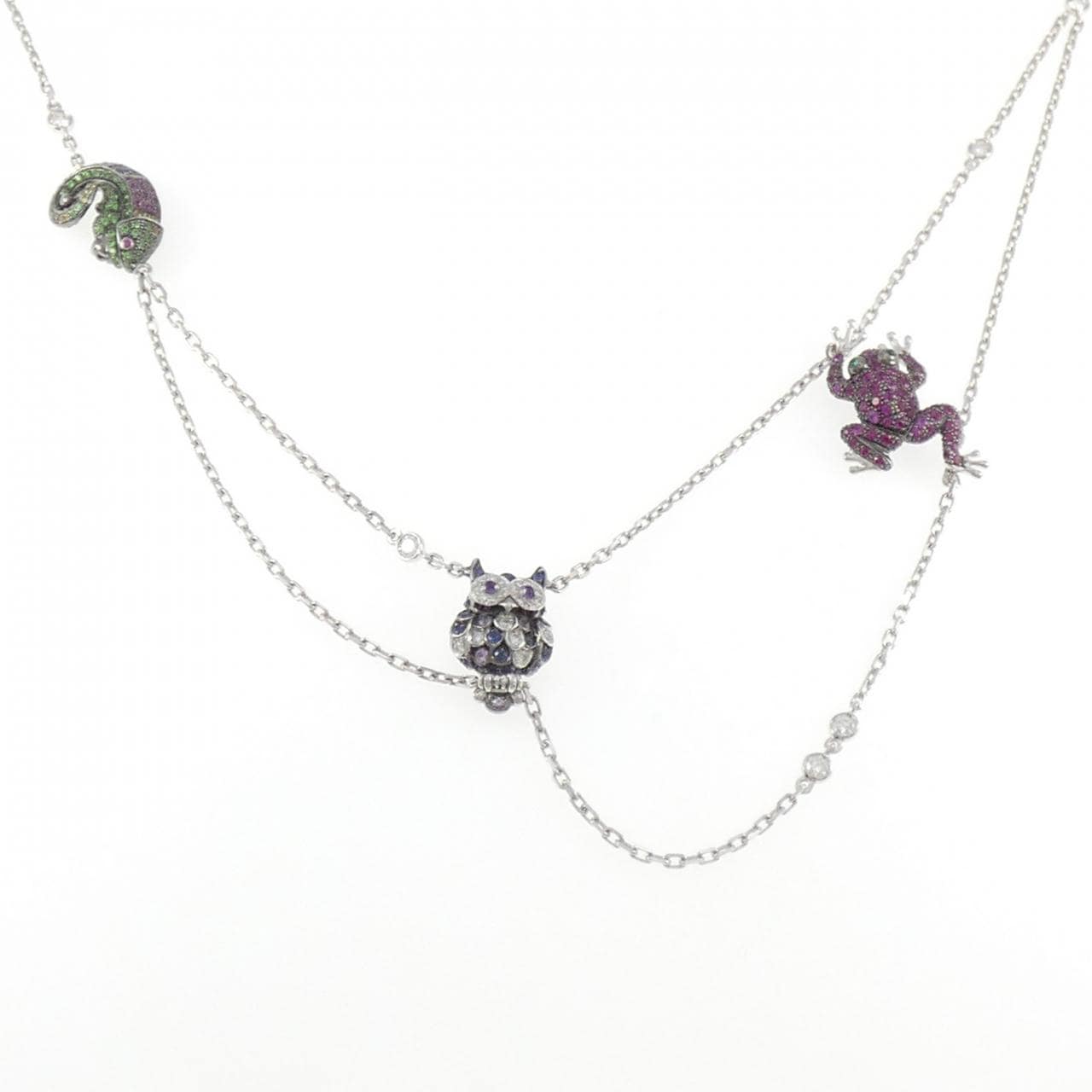 ブシュロン アニマル カラーストーン ネックレス