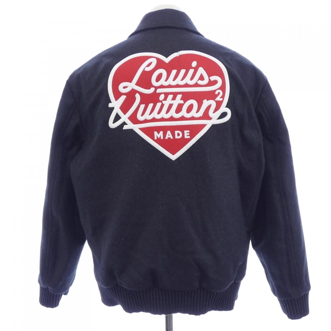 ルイヴィトン LOUIS VUITTON リバーシブルパデッド　NIGO HMB07EXHX ブルゾン