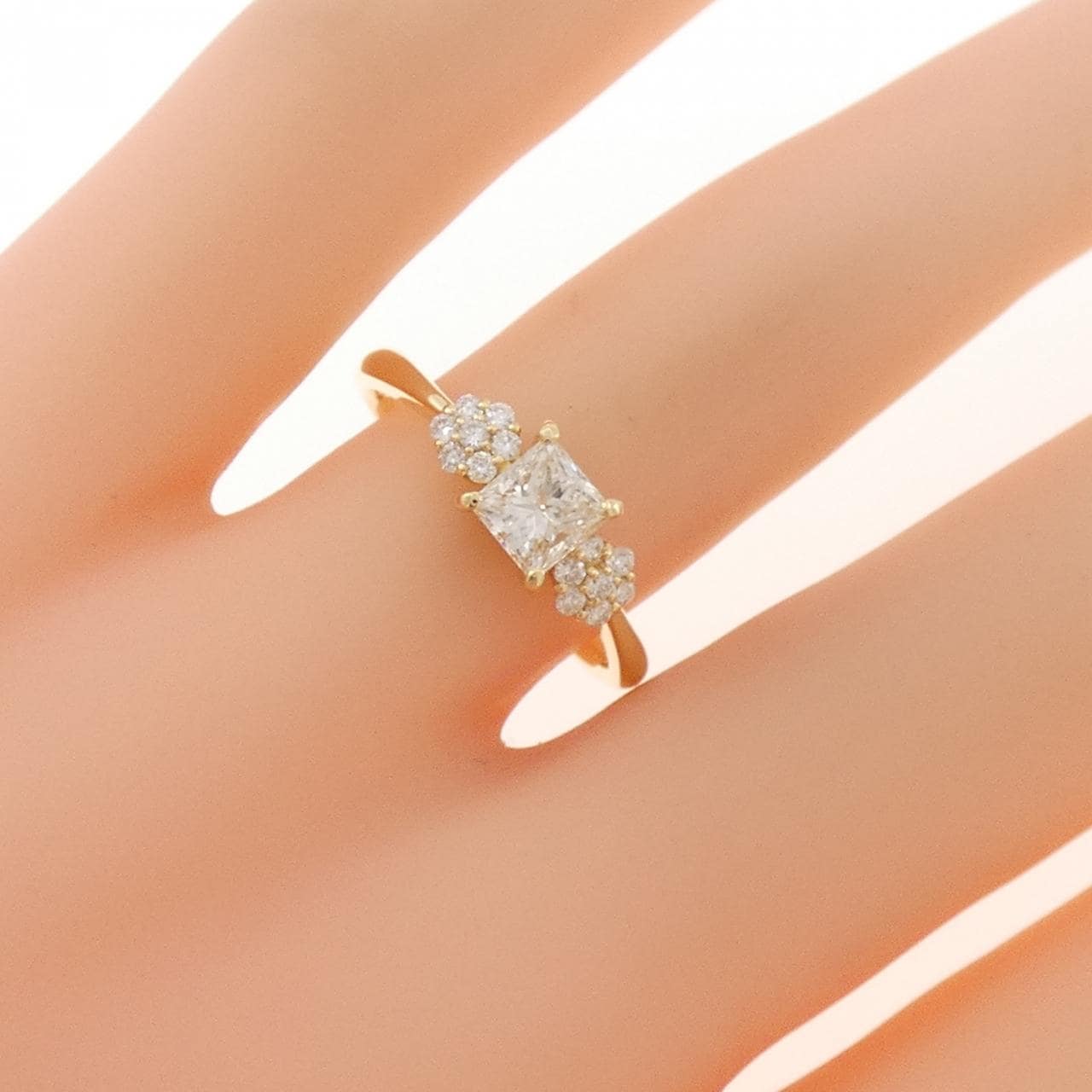 【新品】K18YG ダイヤモンド リング 0.502CT K VVS2 ファンシーカット