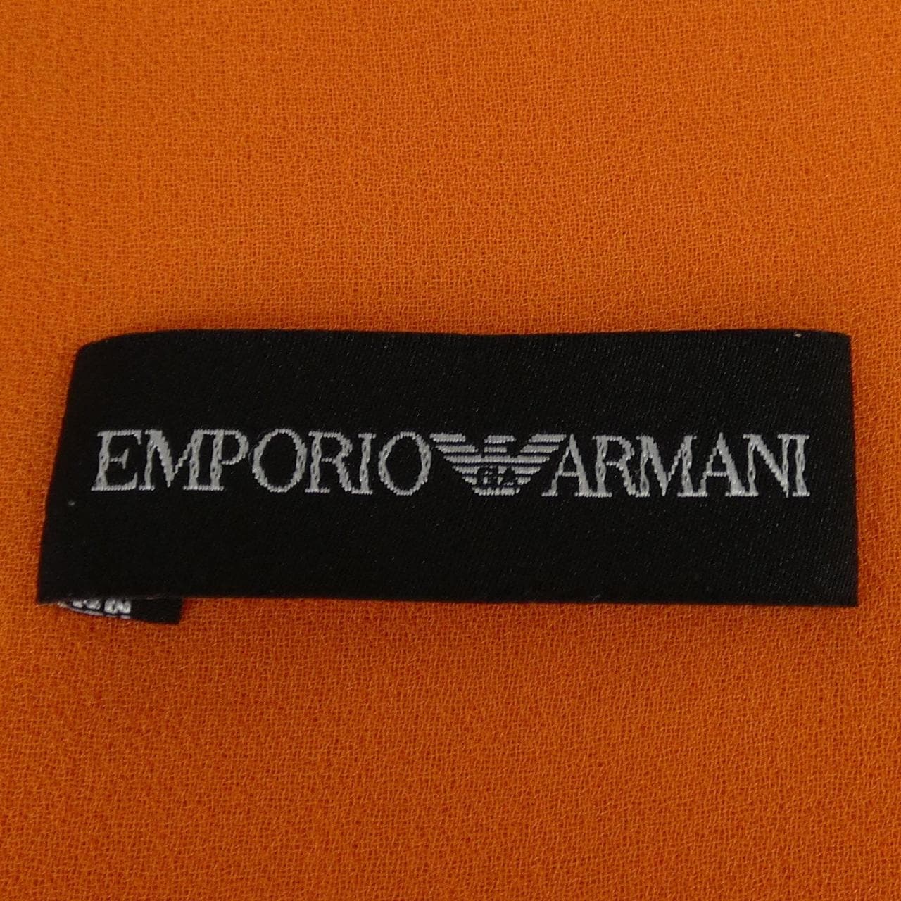 エンポリオアルマーニ EMPORIO ARMANI トップス