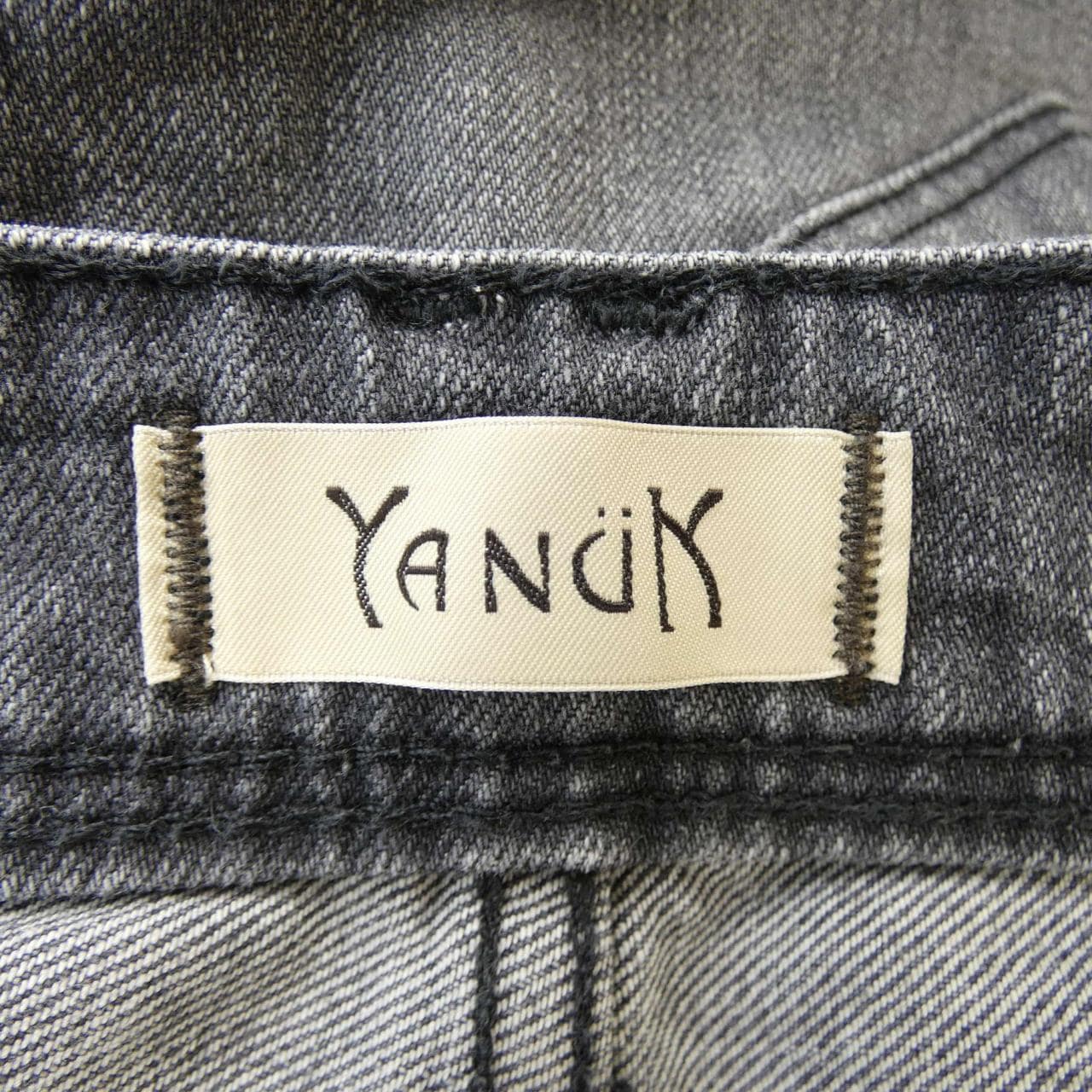 ヤヌーク YANUK パンツ