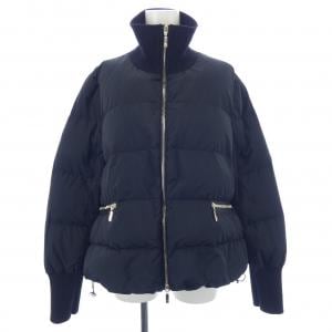 モンクレール MONCLER ダウンジャケット