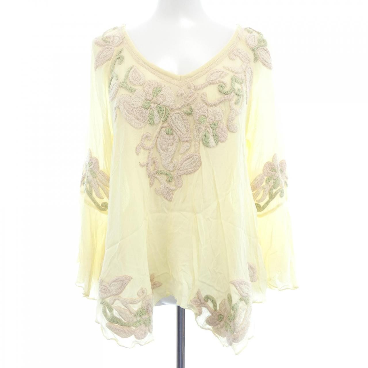 グレースコンチネンタル GRACE CONTINENTAL トップス