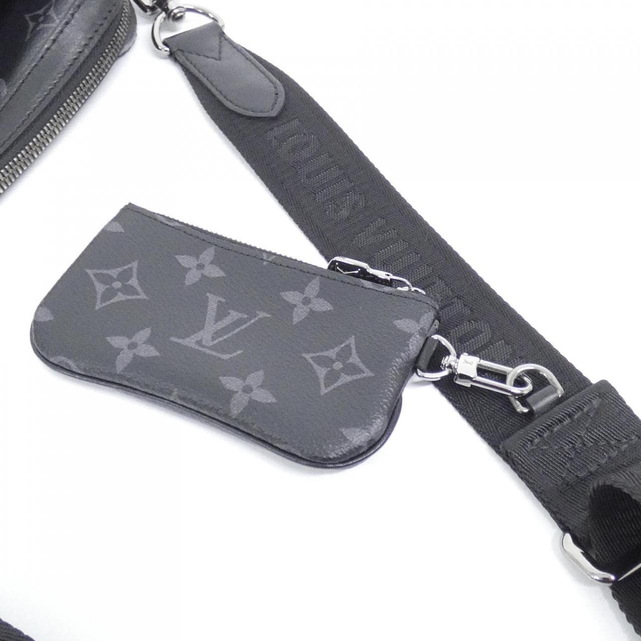 ルイヴィトン モノグラム エクリプス リバース トリオ メッセンジャー M69443 ショルダーバッグ