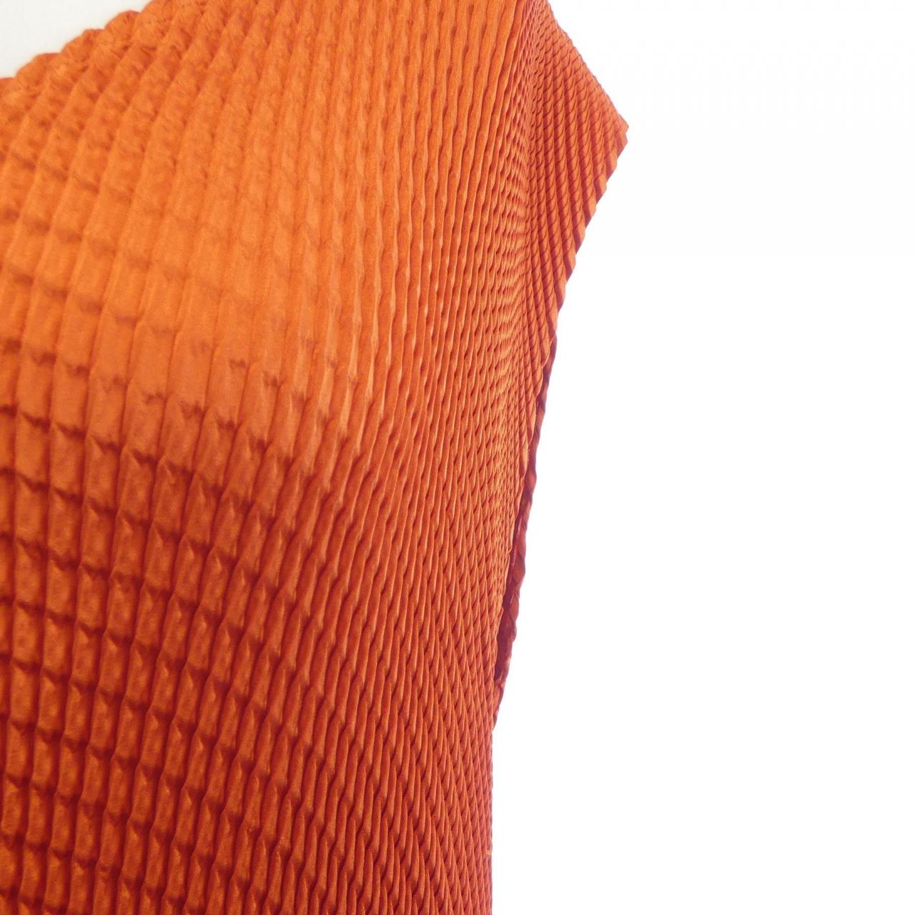 イッセイミヤケ ISSEY MIYAKE IM73FH127 ワンピース